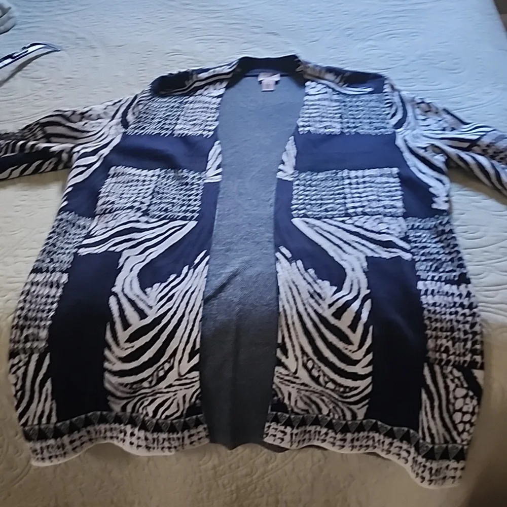Sweater - Picture 1 of 3